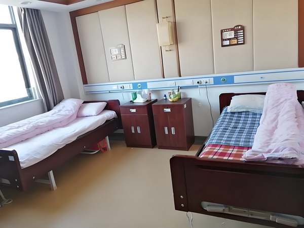 青城大学纪事